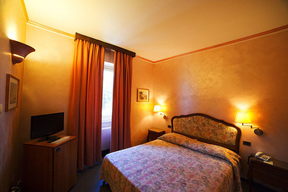 Grande Albergo Miramare Formia Eksteriør billede